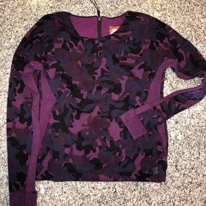 NWOT Nike purple camo crew neck sweatshirt